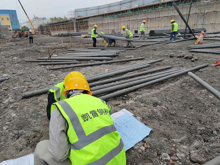 合山螺栓球网架结构